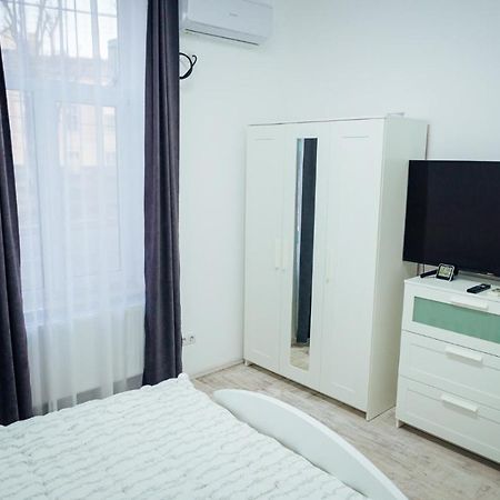 Apartament Central Salvo トゥルダ エクステリア 写真