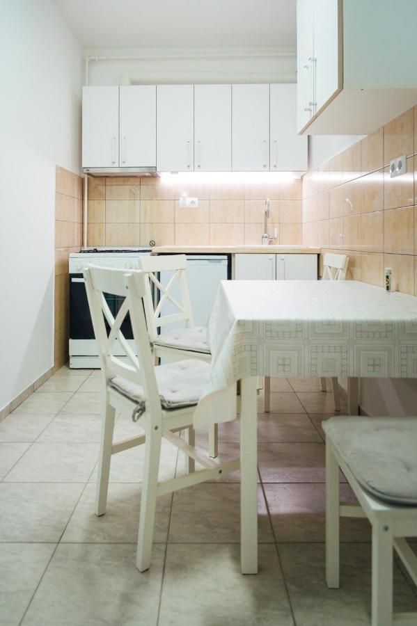 Apartament Central Salvo トゥルダ エクステリア 写真